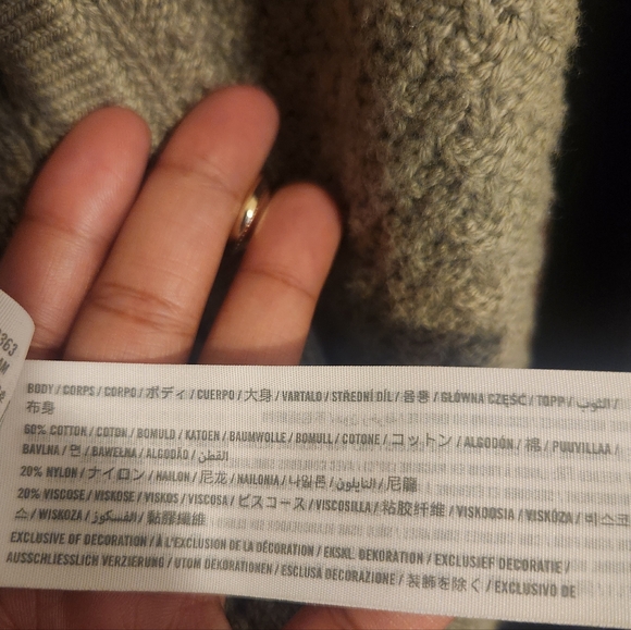 Green Textured Women's Sweater - Picture 5 of 5